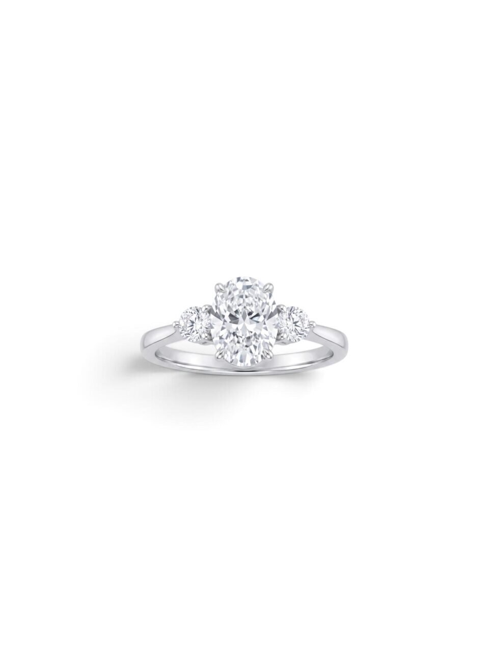 THREE-STONE DIAMOND RING