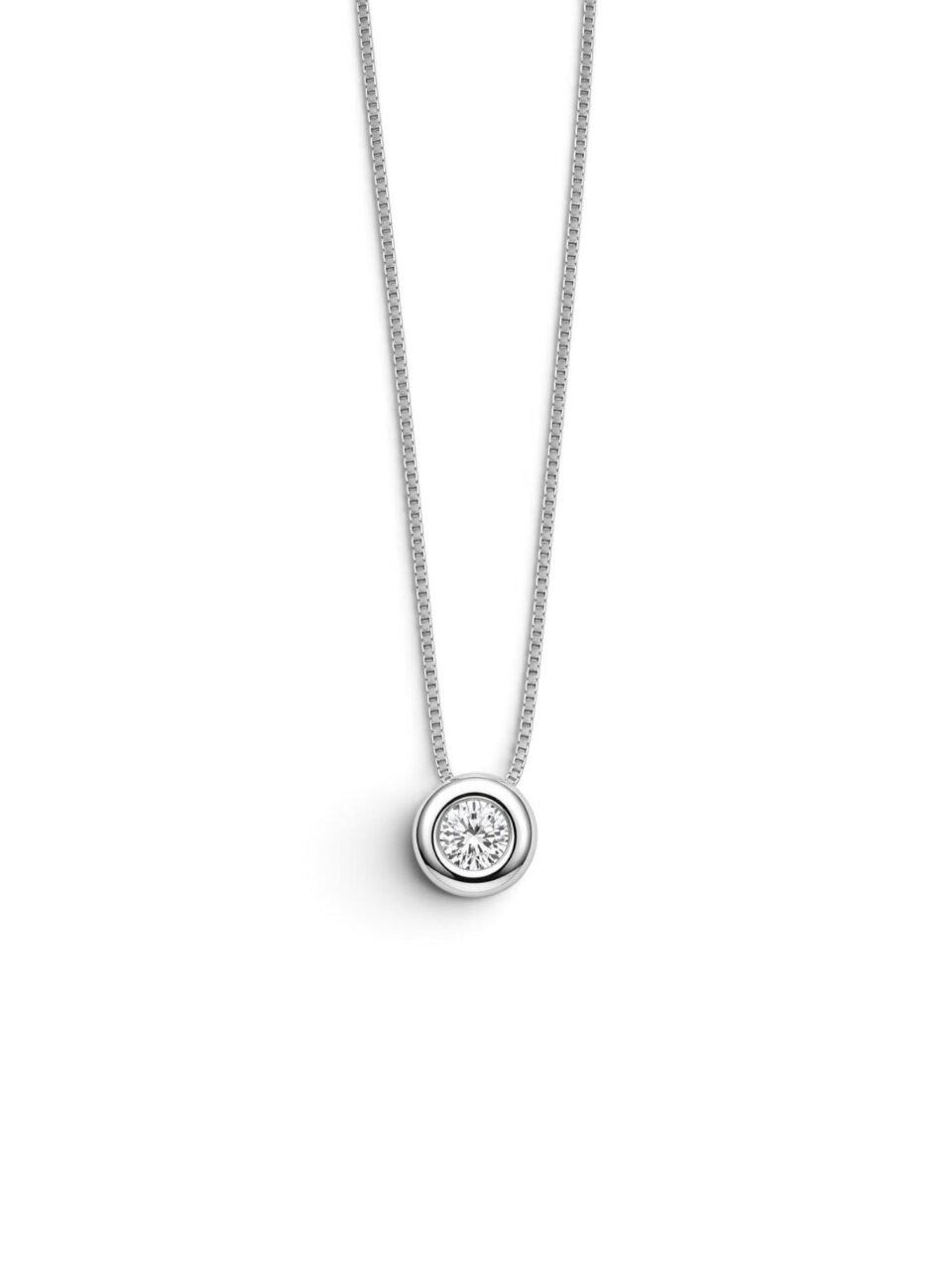 BEZEL-SET DIAMOND PENDANT NECKLACE